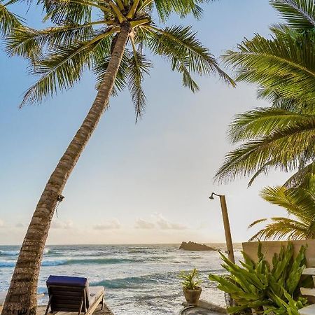 Blue Sky Beach Resort Unawatuna Exterior photo
