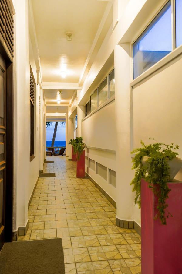 Blue Sky Beach Resort Unawatuna Exterior photo